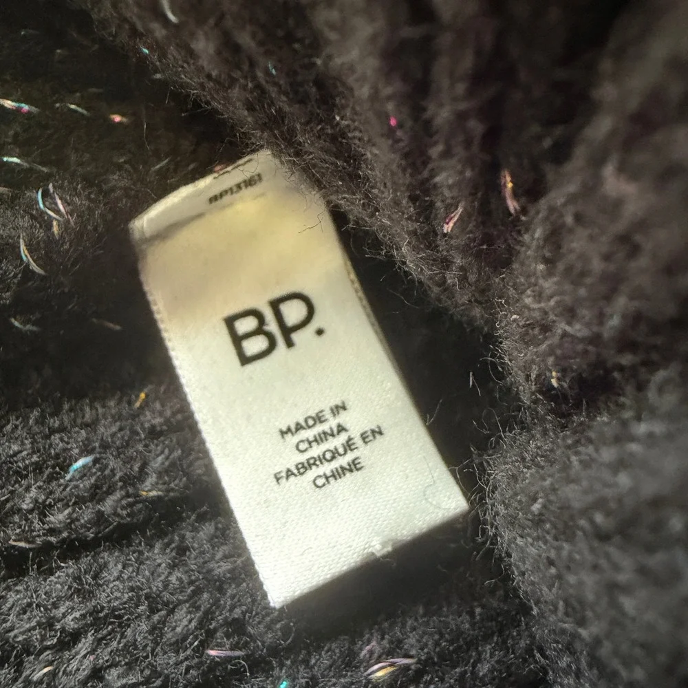 BP Black Metallic Pom Beanie Cozy Winter Streetwear‎ Y2K Sparkle Festival Hat